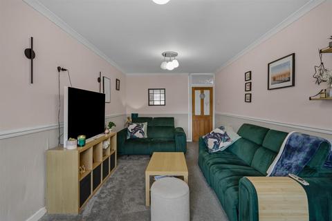 3 bedroom end of terrace house for sale, Llanover Road, Pontypool NP4