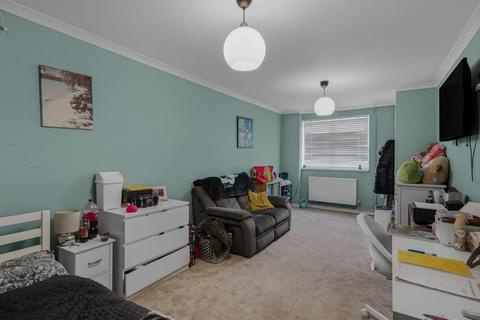 3 bedroom end of terrace house for sale, Llanover Road, Pontypool NP4