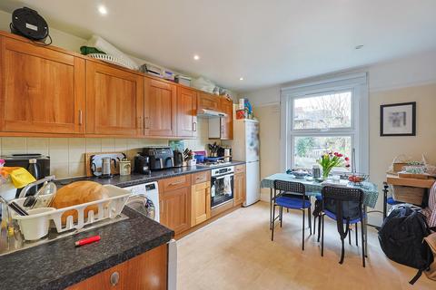 2 bedroom apartment to rent, Shottendane Road, London, SW6