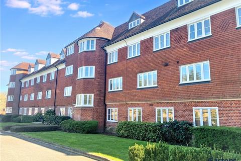 undefined, Elizabeth Drive, Surrey SM7