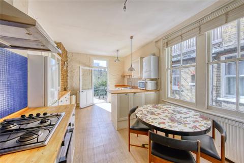 3 bedroom apartment to rent, Stewarts Road, SW8