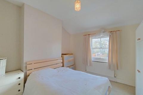 3 bedroom terraced house for sale, 53 Quainton Street, Neasden, London, NW10 0BG