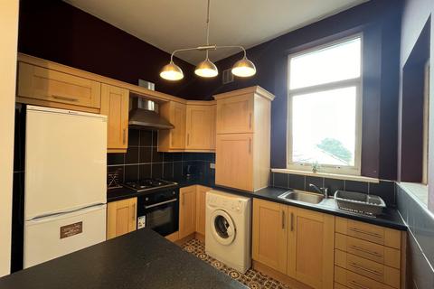 2 bedroom apartment to rent, -80 Clifton Street, Lytham St. Annes, FY8