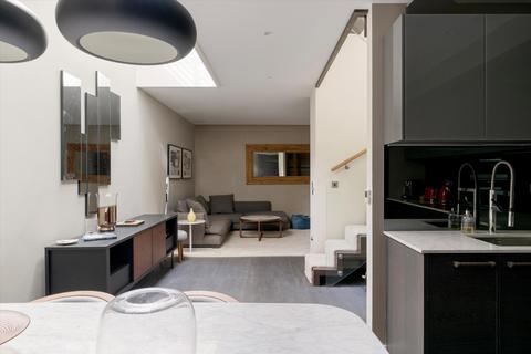 undefined, Rede Place, London W2
