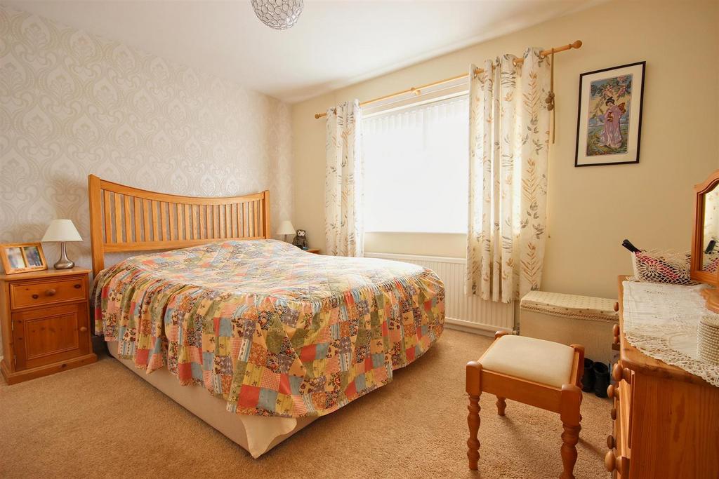 Bedroom 1 (front)