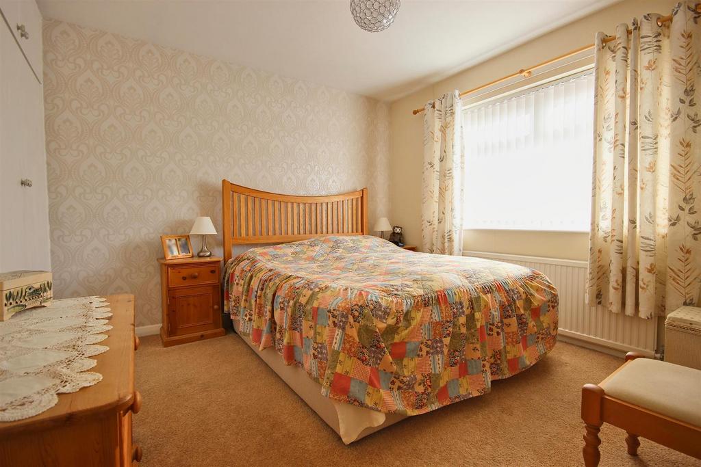 Bedroom 1 (front)