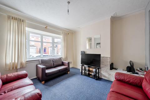 undefined, Milton Road, Polygon, Southampton, Hampshire, SO15