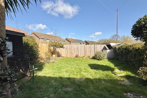 3 bedroom semi-detached house for sale, Perrywood Close, Holbury, SO45