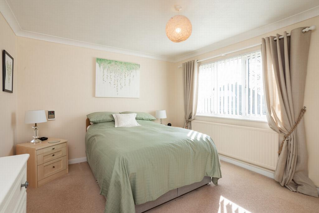 Principal bedroom