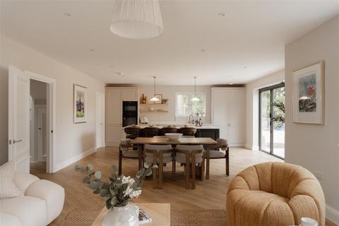 undefined, Bechwood Close, Box Hill, Tadworth