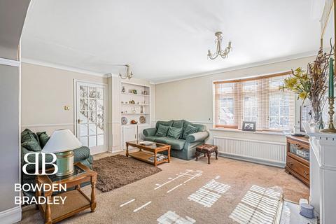 4 bedroom detached house for sale, Ely Place, Woodford Green, IG8