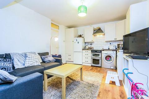 undefined, Mount Lane, Bracknell, RG12