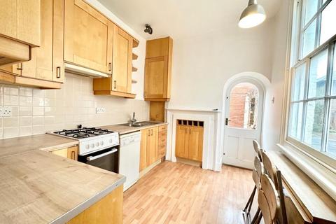 1 bedroom maisonette for sale, St. Johns Place, Canterbury, Kent, CT1