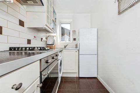 undefined, Caravel Close, Grays