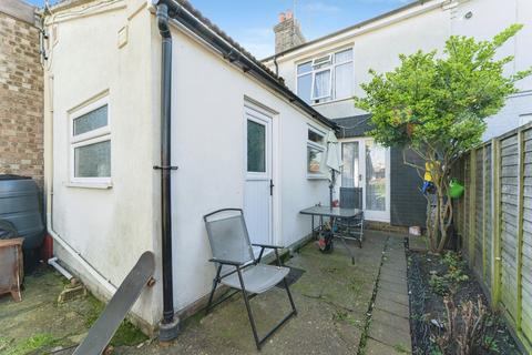 undefined, Thornton Road, March