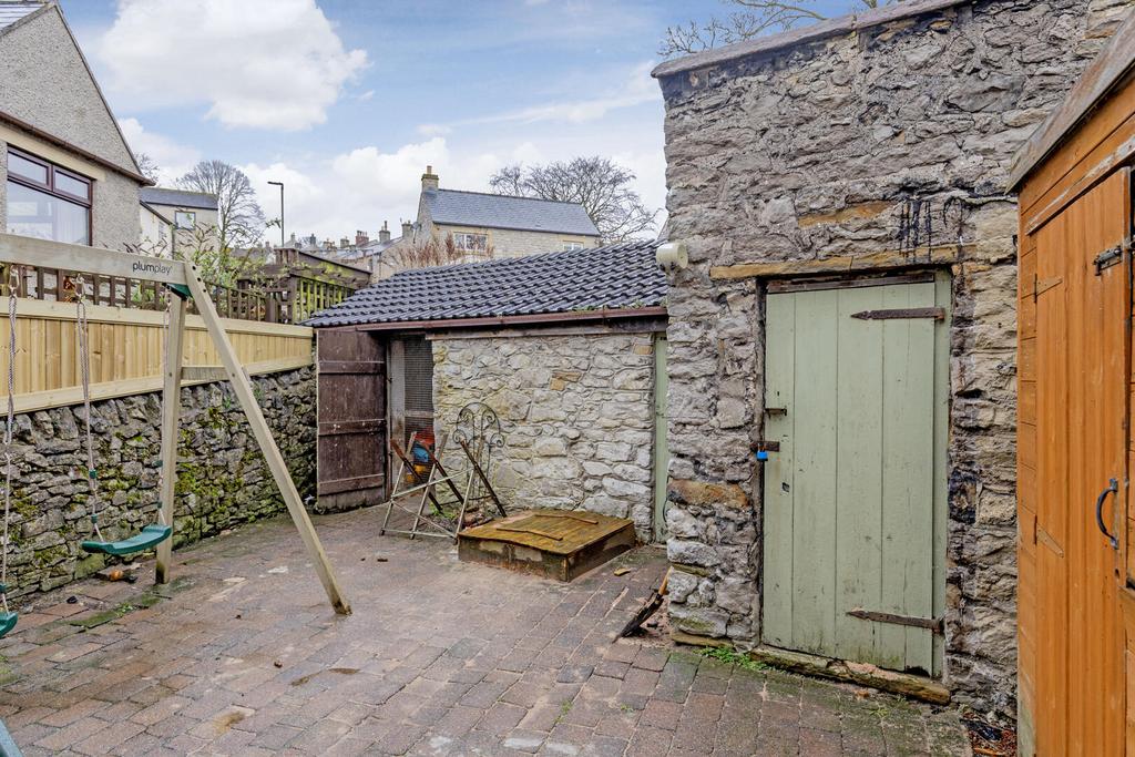 Outbuilding