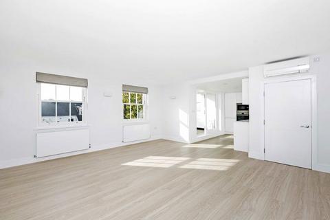 2 bedroom flat to rent, Tabor Grove, London SW19