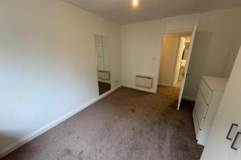1 bedroom flat to rent, Hickory Close, London N9
