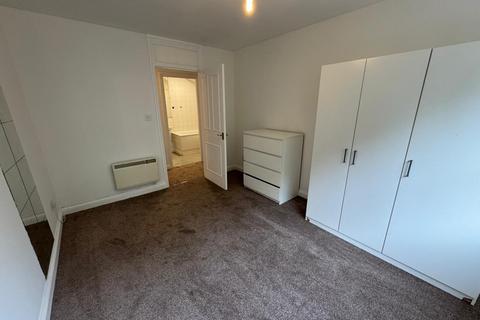 1 bedroom flat to rent, Hickory Close, London N9