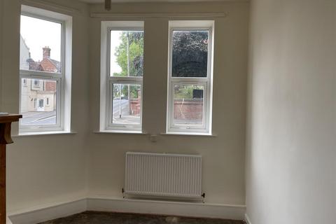 1 bedroom flat to rent, Church Street, Brierley Hill