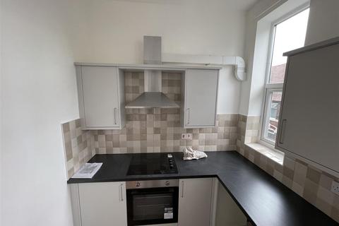 1 bedroom flat to rent, Church Street, Brierley Hill