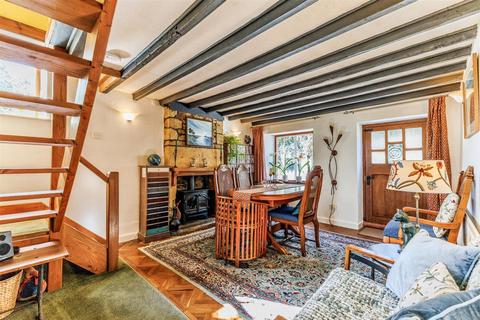 4 bedroom detached house for sale, 3 Post Office Lane, Draycott, GL56