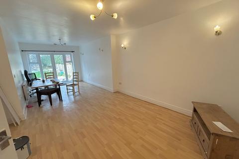 undefined, Kings Road, Manchester, M21