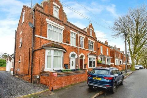 2 bedroom flat to rent, Lysways Street, Walsall, WS1