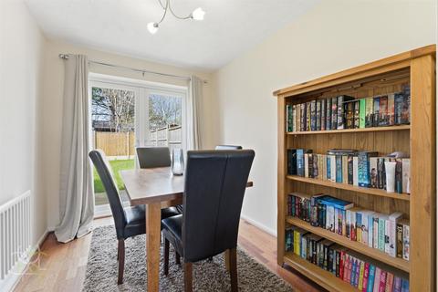 undefined, Larkspur Drive, Evesham WR11