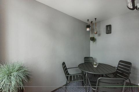 undefined, Esker Place, London, E2