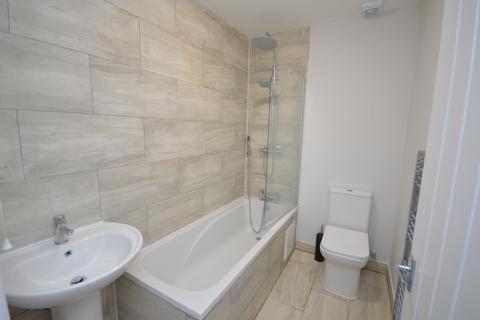 undefined, Cromwell Road, RUSHDEN, NN10