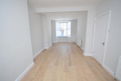undefined, Cromwell Road, RUSHDEN, NN10