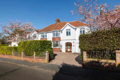 undefined, Montville Road, St. Peter Port, Guernsey