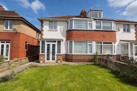 3 bedroom semi-detached house for sale, Newlands Park Drive, Scarborough