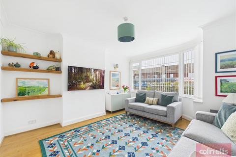3 bedroom semi-detached house for sale, Newlands Park Drive, Scarborough