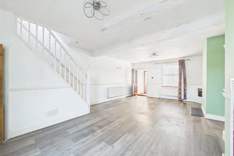 undefined, High Street, Gloucester, Gloucestershire, GL1