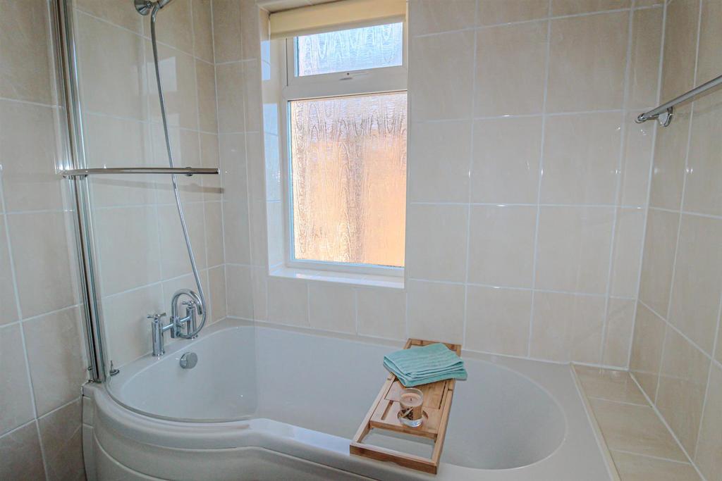 Haywood Road Mapperley, Nottingham, NG3 6 AF