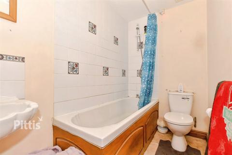 undefined, Union Road Ryde PO33
