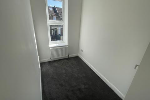 undefined, Scotts Road, Leyton E10