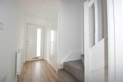 3 bedroom house to rent, Crossall Street, Macclesfield