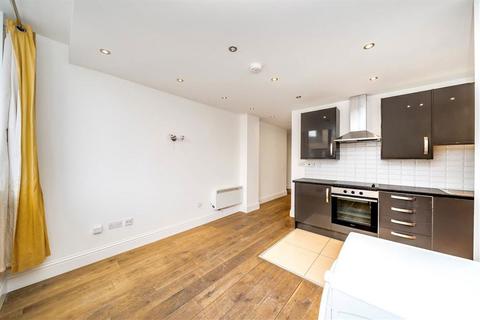 2 bedroom flat to rent, Besson Street, London SE14