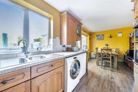 3 bedroom detached house for sale, Donnington Drive, Valley Park, Chandler's Ford