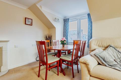 2 bedroom retirement property for sale, London Road, Redhill