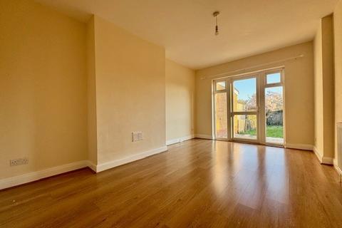3 bedroom end of terrace house for sale, Drake Road, Harrow HA2