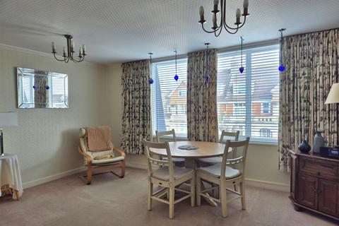 2 bedroom flat for sale, 20, Trewartha Park, Weston-Super-Mare BS23