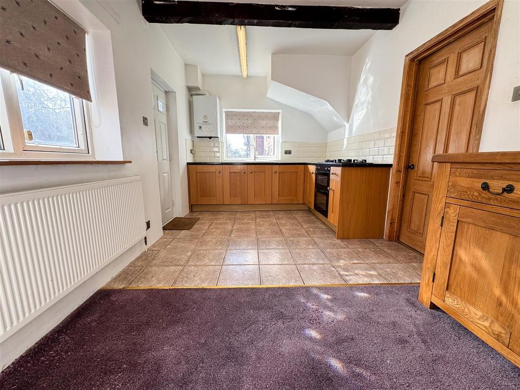 Kitchen dining room