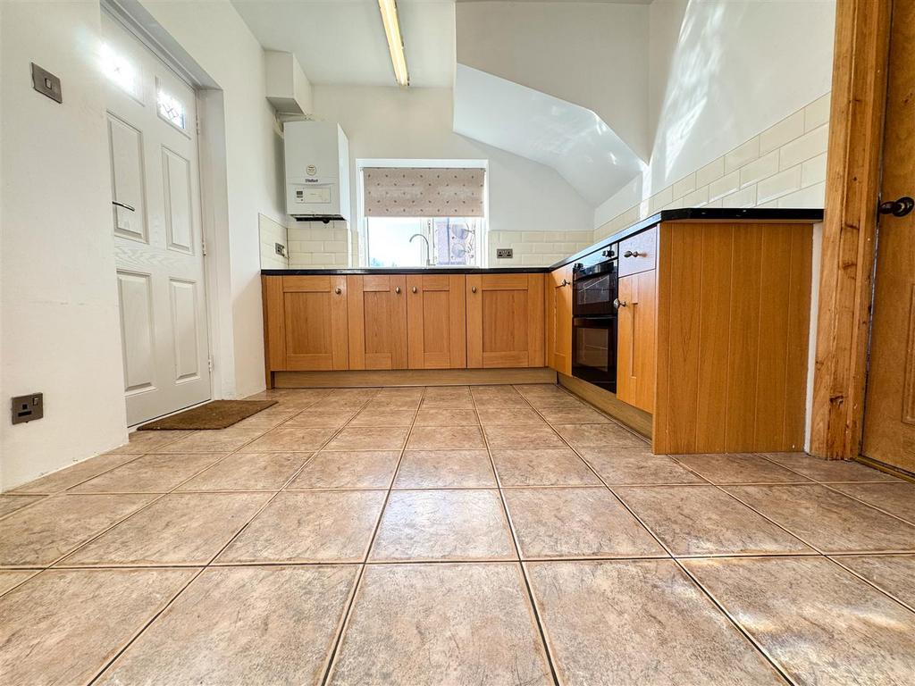 Kitchen dining room
