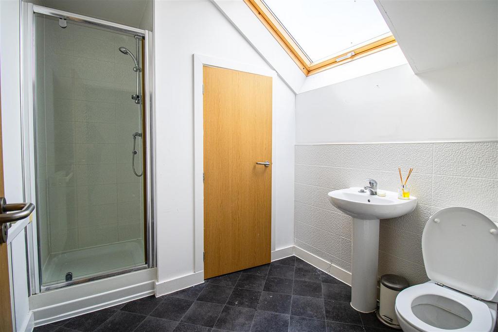 Bedroom 3 En-Suite