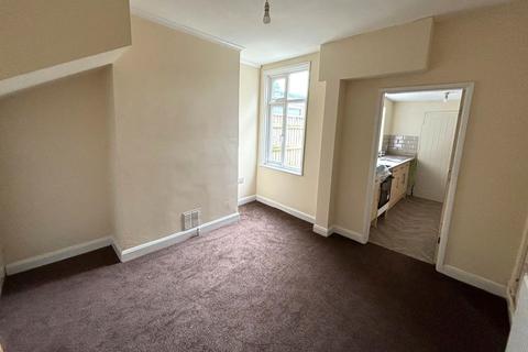 undefined, Dover Street, Grimsby, Lincolnshire, DN31