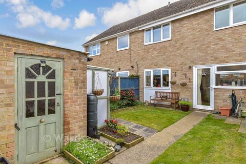 undefined, Thatchers Lane, Rochester ME3
